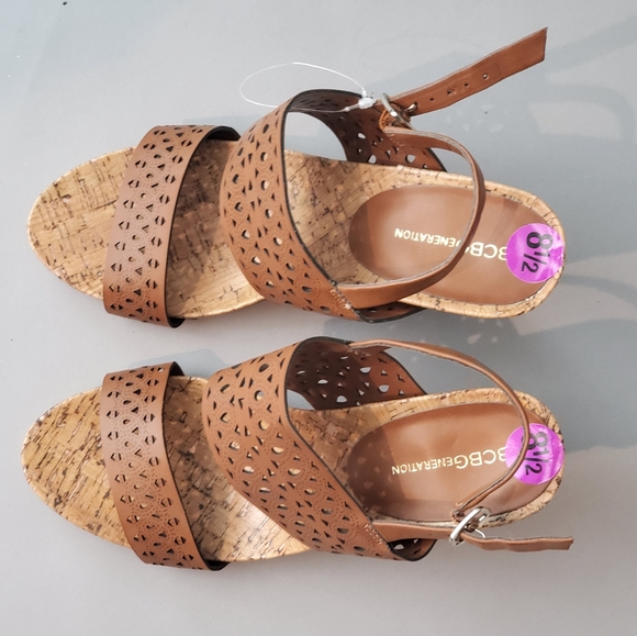 NEW Bcbg Generation Brodee Vachetta Platform Shoes - Picture 2 of 5